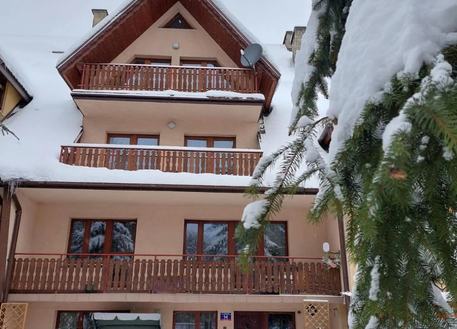 Pokoje Goscinne Brzozowa 14 Zakopane Homestay